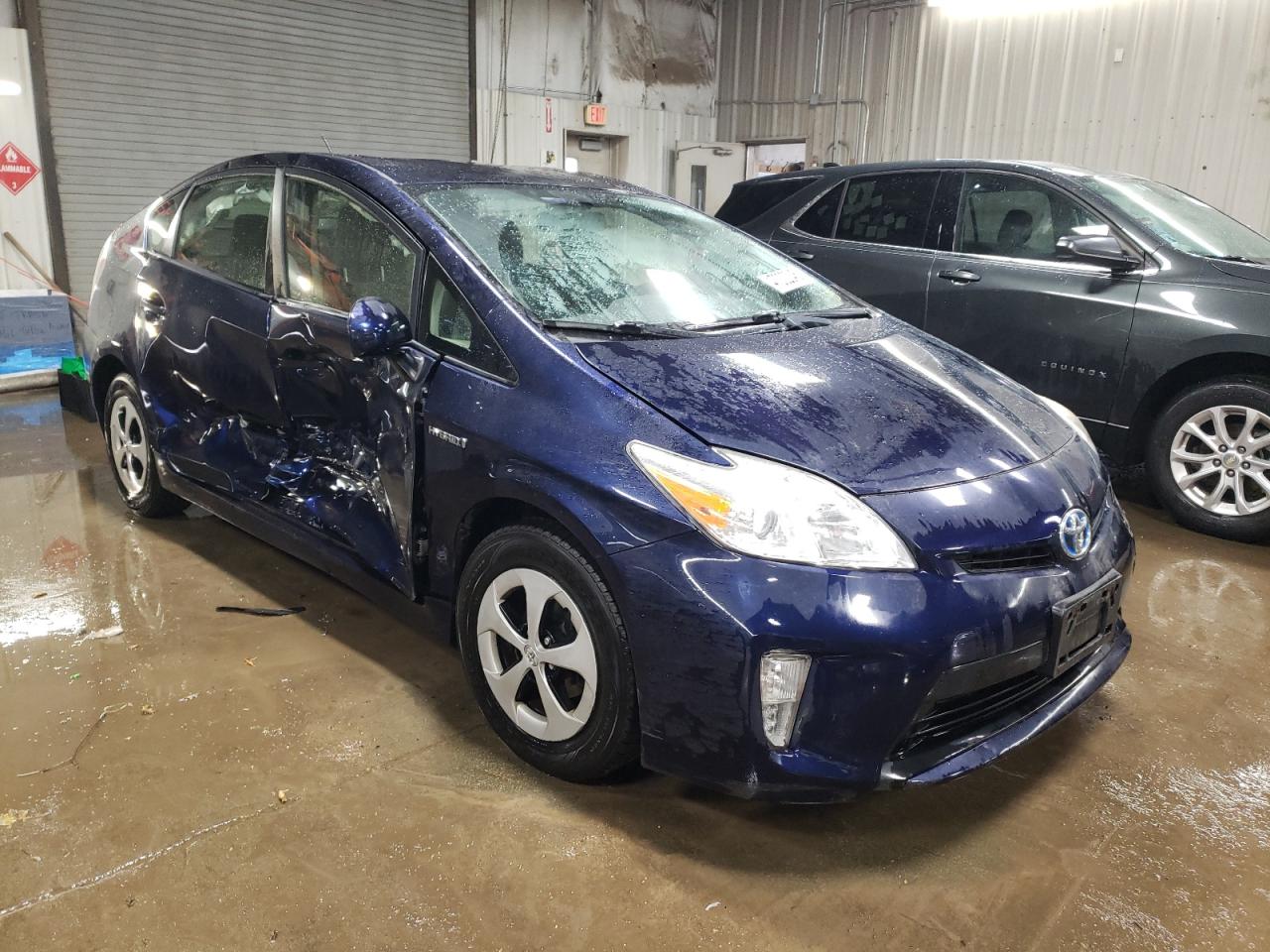 2015 Toyota Prius VIN JTDKN3DU6F0396694 Copart auction photo, side damage thumbnail 4