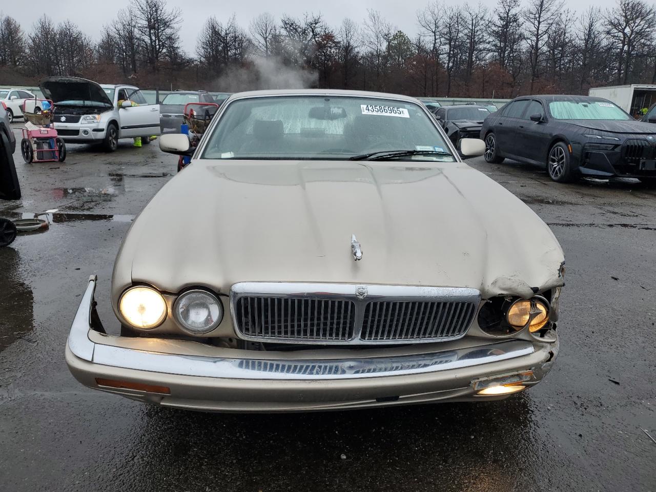 1995 Jaguar XJ VIN SAJHX1743SC720991 Copart auction photo, front end damage thumbnail 5