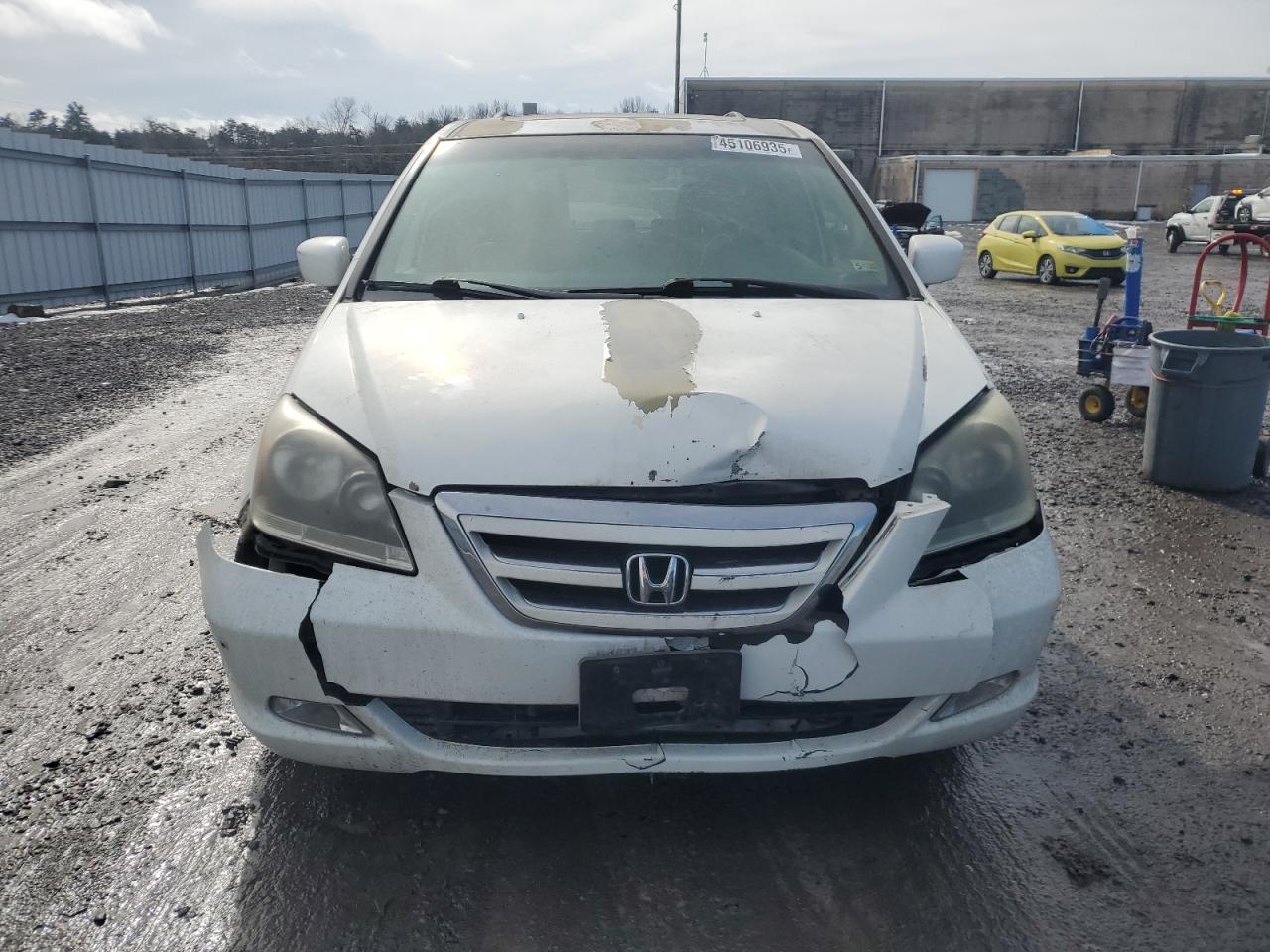 2006 Honda Odyssey VIN 5FNRL38886B068759 Copart auction photo, front end / minor dent/scratches damage thumbnail 5