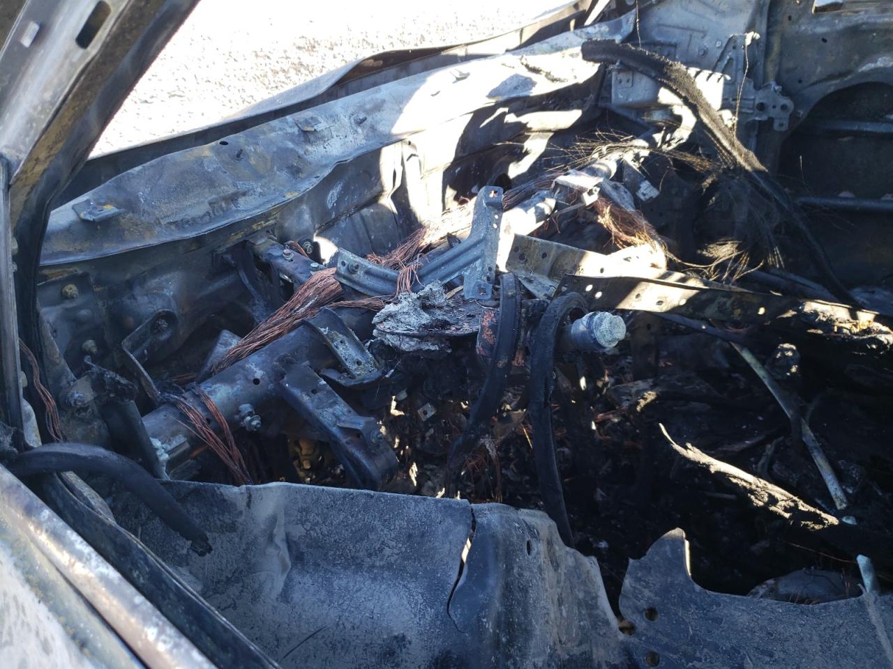 2017 KIA Sorento VIN 5XYPG4A38HG263417 Copart auction photo, burn damage thumbnail 9