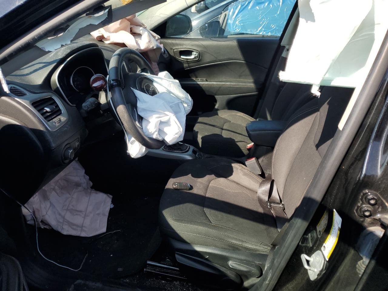 2018 Jeep Compass VIN 3C4NJDABXJT320568 Copart auction photo, front end damage thumbnail 7