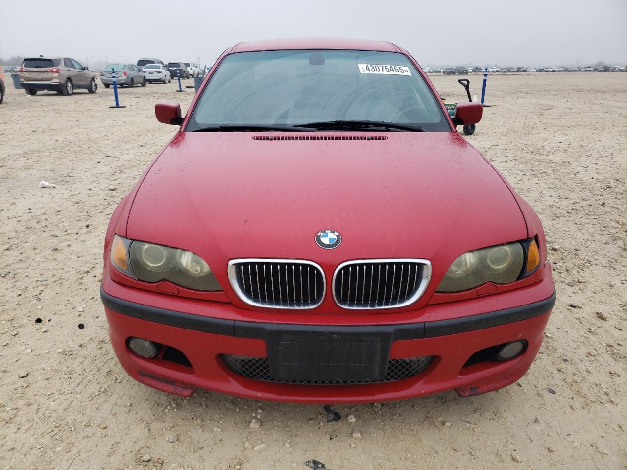 2004 BMW 3er VIN WBAEV53434KM33368 Copart auction photo, front end damage thumbnail 5
