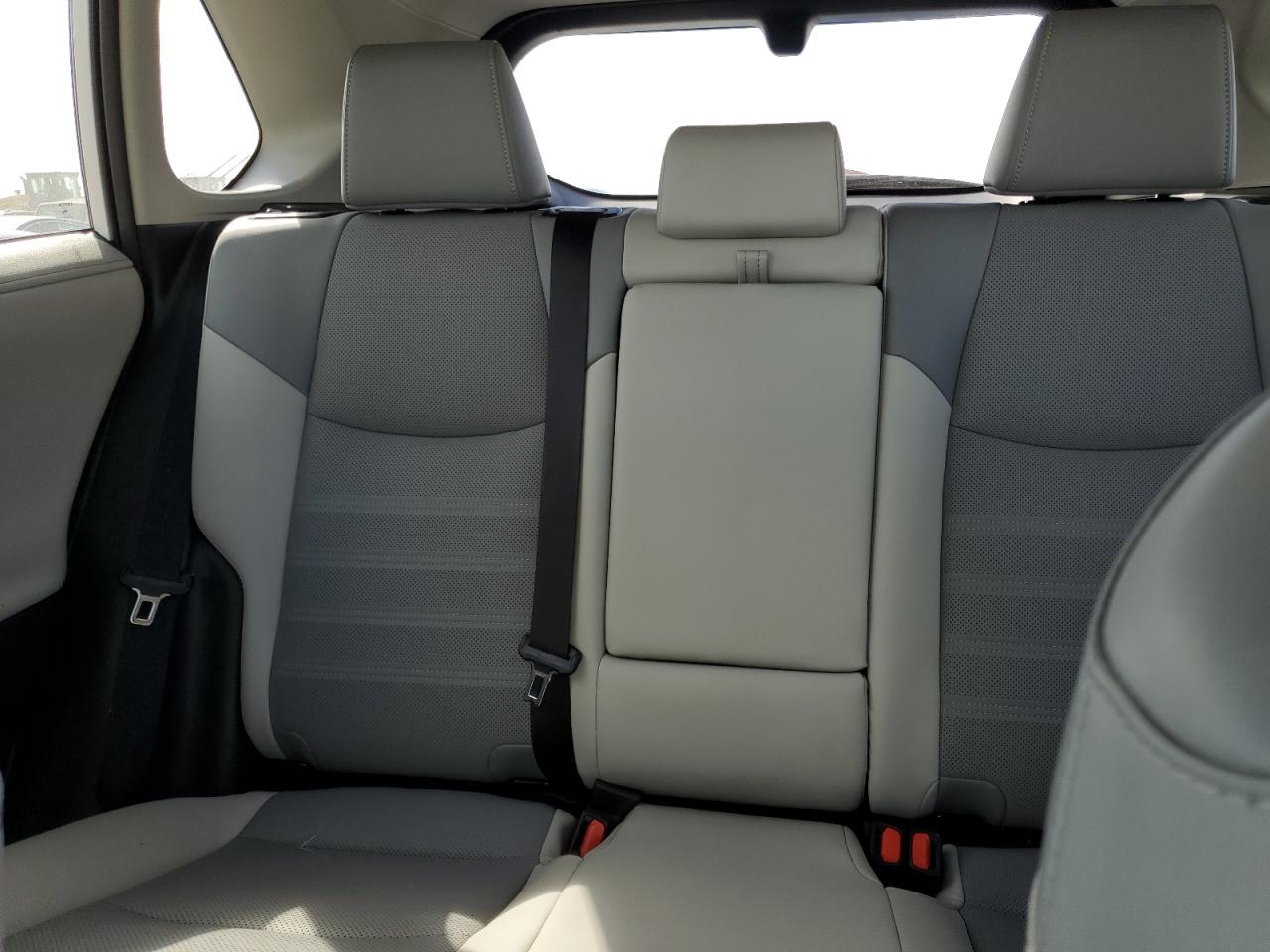 2019 Toyota RAV 4 VIN 2T3Y1RFV6KW027208 Copart auction photo, water/flood damage thumbnail 10