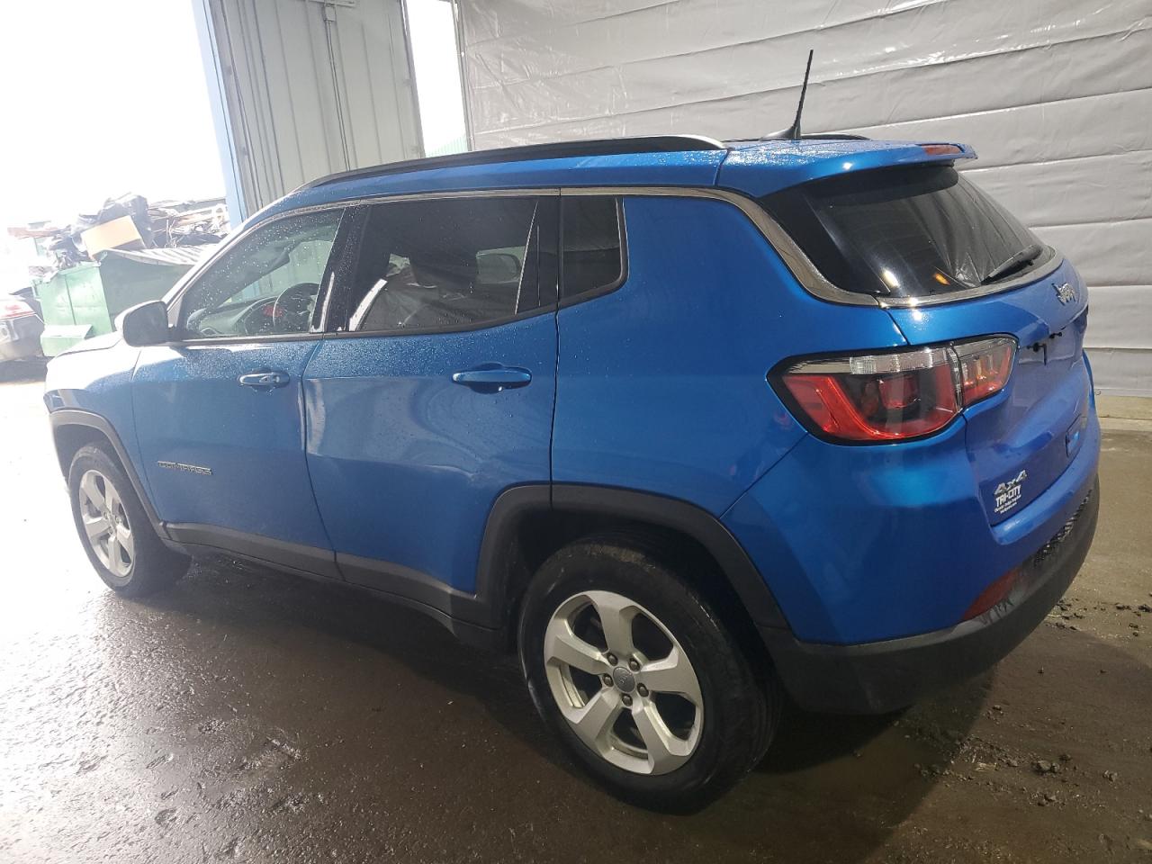 2020 Jeep Compass VIN 3C4NJDBB3LT115739 Copart auction photo, front end / minor dent/scratches damage thumbnail 2