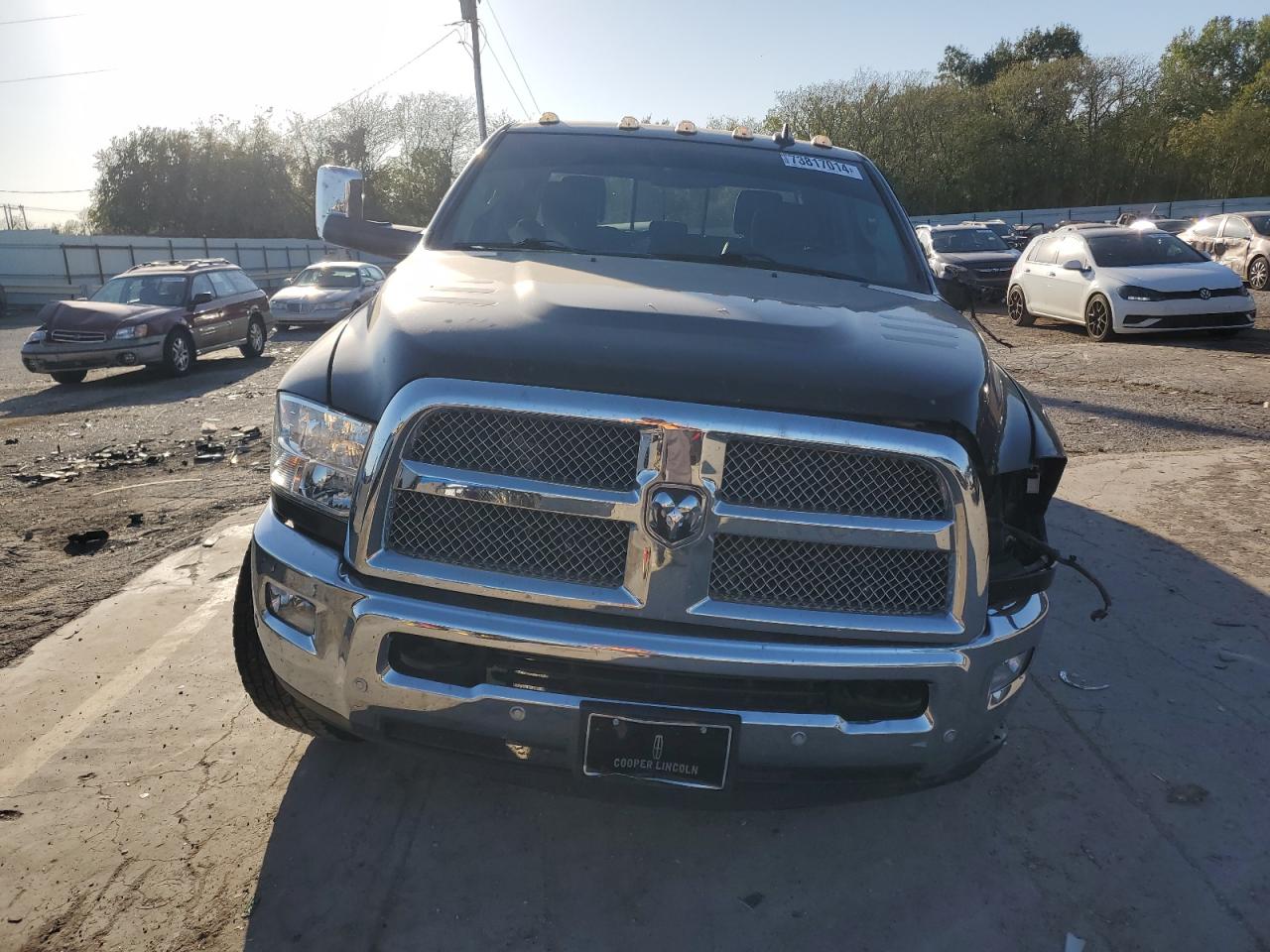 2018 RAM 2500 VIN 3C6UR5DJ1JG389212 Copart auction photo, side / front end damage thumbnail 5