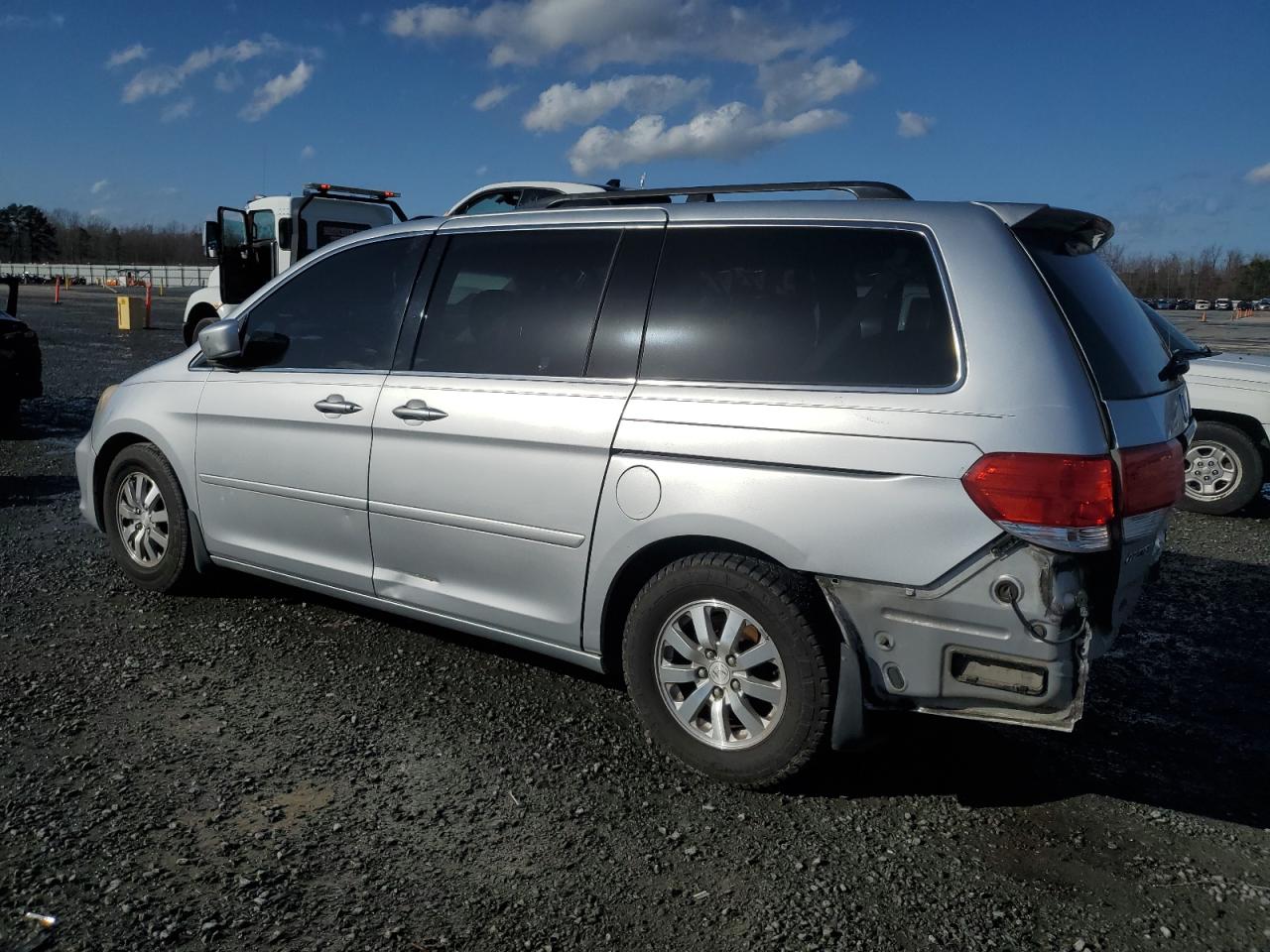 2010 Honda Odyssey VIN 5FNRL3H78AB047040 Copart auction photo, rear end damage thumbnail 2