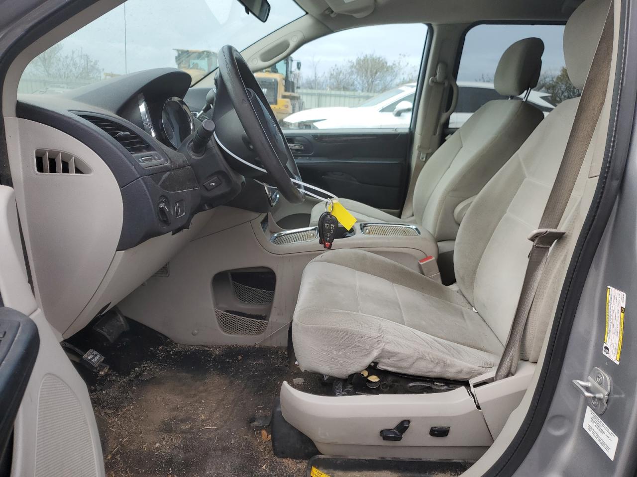2013 Dodge Caravan VIN 2C4RDGCG0DR769090 Copart auction photo, all over damage thumbnail 6