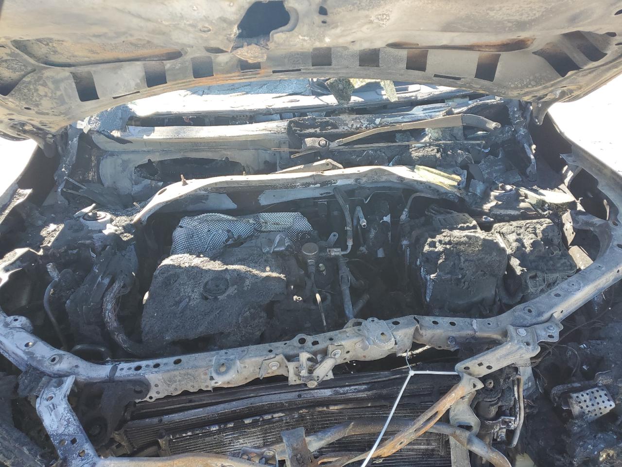 2022 Chevrolet TrailBlazer VIN KL79MVSLXNB070050 Copart auction photo, burn - engine damage thumbnail 12