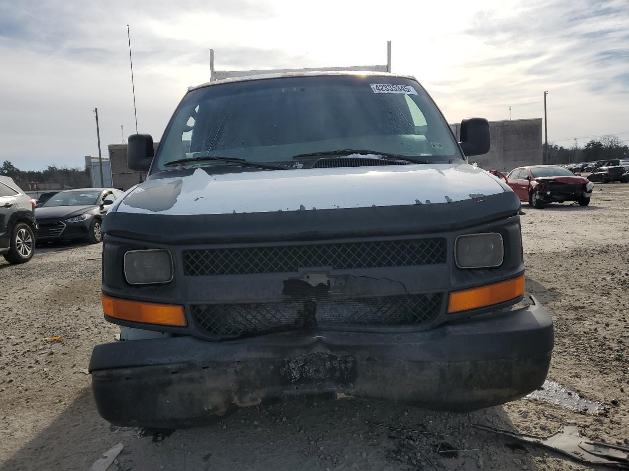 2004 Chevrolet Express VIN 1GCFG15X641234094 Copart auction photo, front end / side damage thumbnail 5