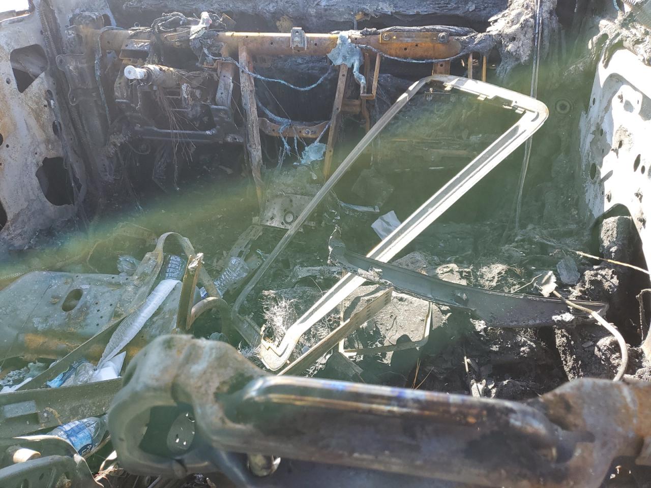 2018 Buick Encore VIN KL4CJCSB5JB530846 Copart auction photo, burn damage thumbnail 8