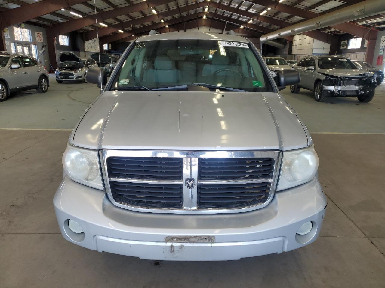 2008 Dodge Durango VIN 1D8HB48278F100665 Copart auction photo, minor dent/scratches damage thumbnail 5