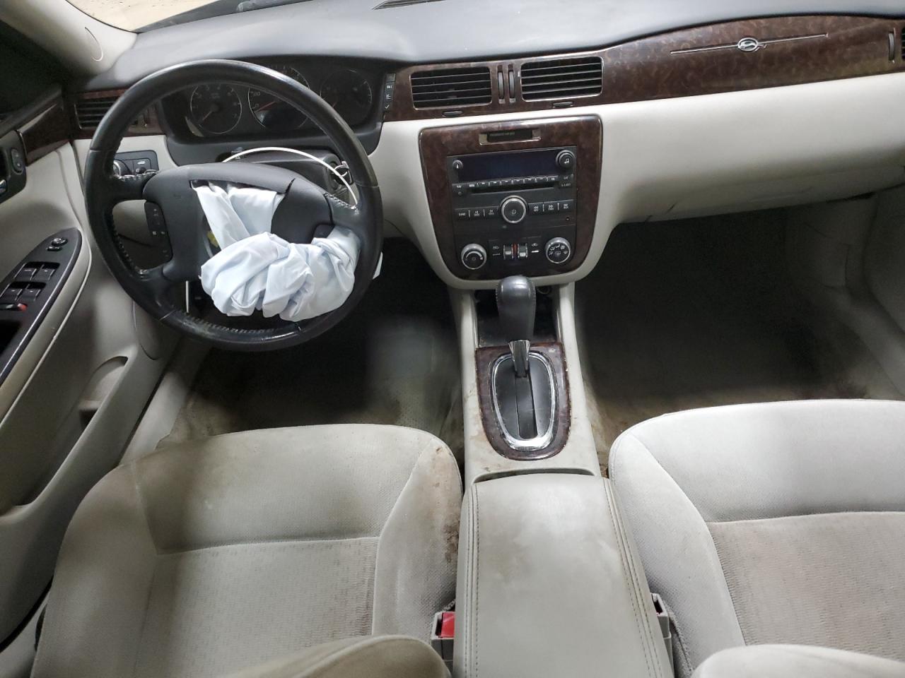 2012 Chevrolet Impala VIN 2G1WG5E37C1305793 Copart auction photo, front end / minor dent/scratches damage thumbnail 8