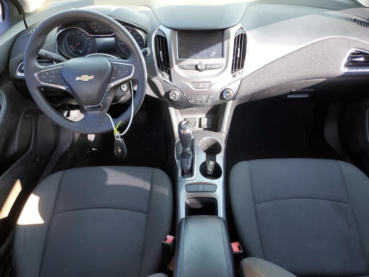 2017 Chevrolet Cruze VIN 1G1BE5SM3H7180433 Copart auction photo, mechanical / minor dent/scratches damage thumbnail 8