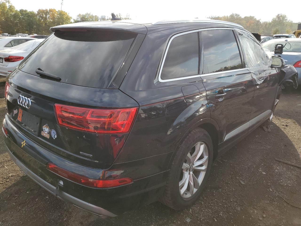 2018 Audi Q7 VIN WA1LHAF72JD011487 Copart auction photo, front end damage thumbnail 3