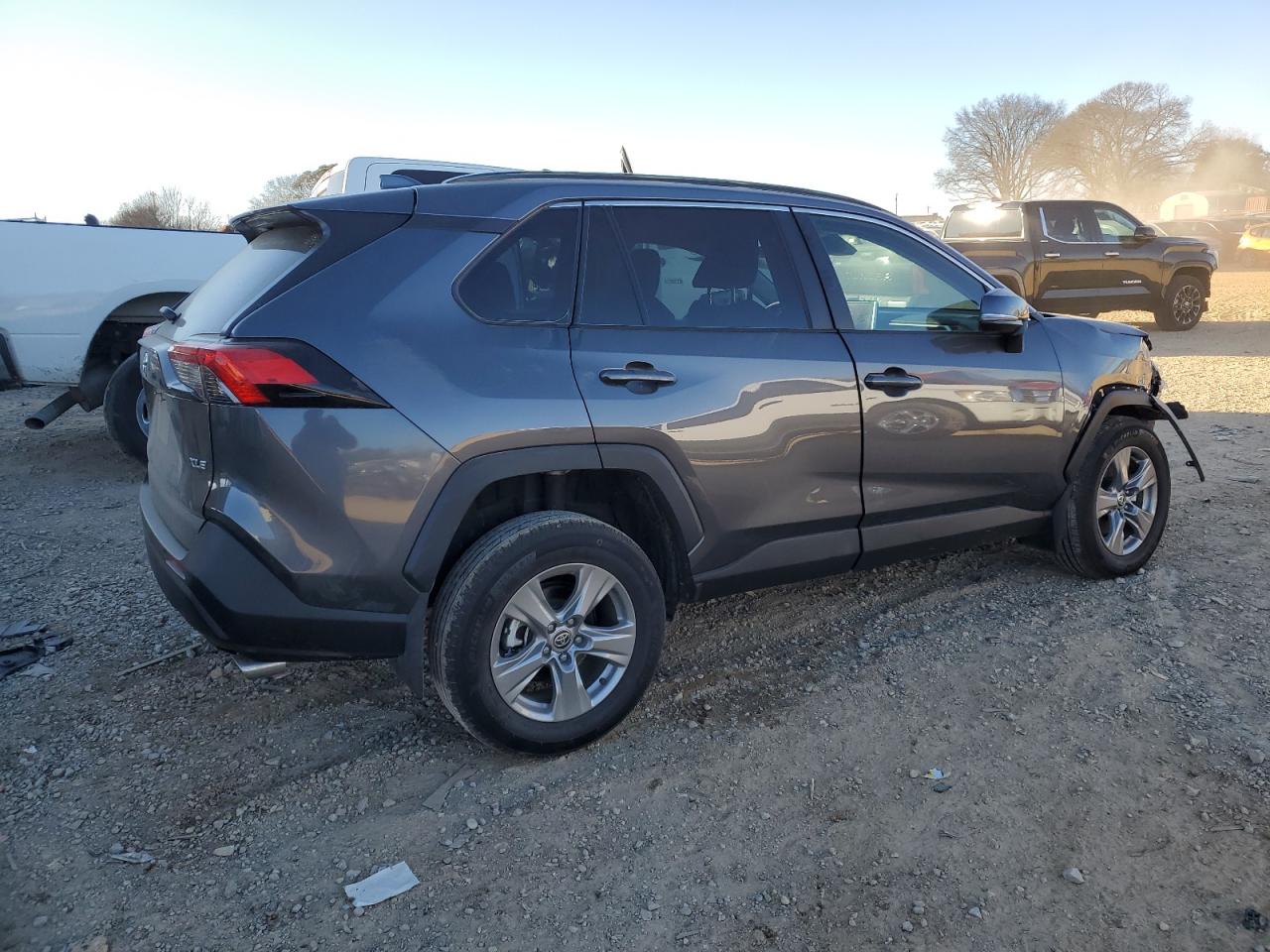 2024 Toyota RAV 4 VIN 2T3W1RFV9RC278212 Copart auction photo, front end / side damage thumbnail 3