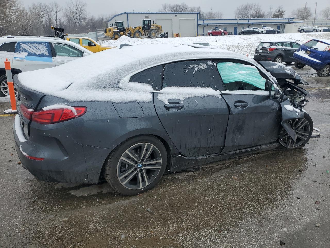 2020 BMW 2er VIN WBA73AK04L7G17051 Copart auction photo, front end damage thumbnail 3