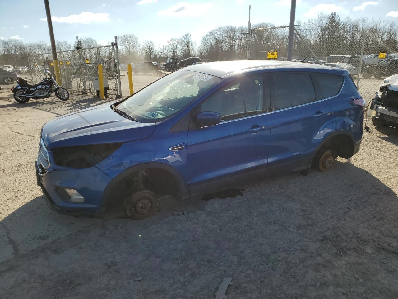 2017 Ford Escape VIN 1FMCU9GD6HUE41887