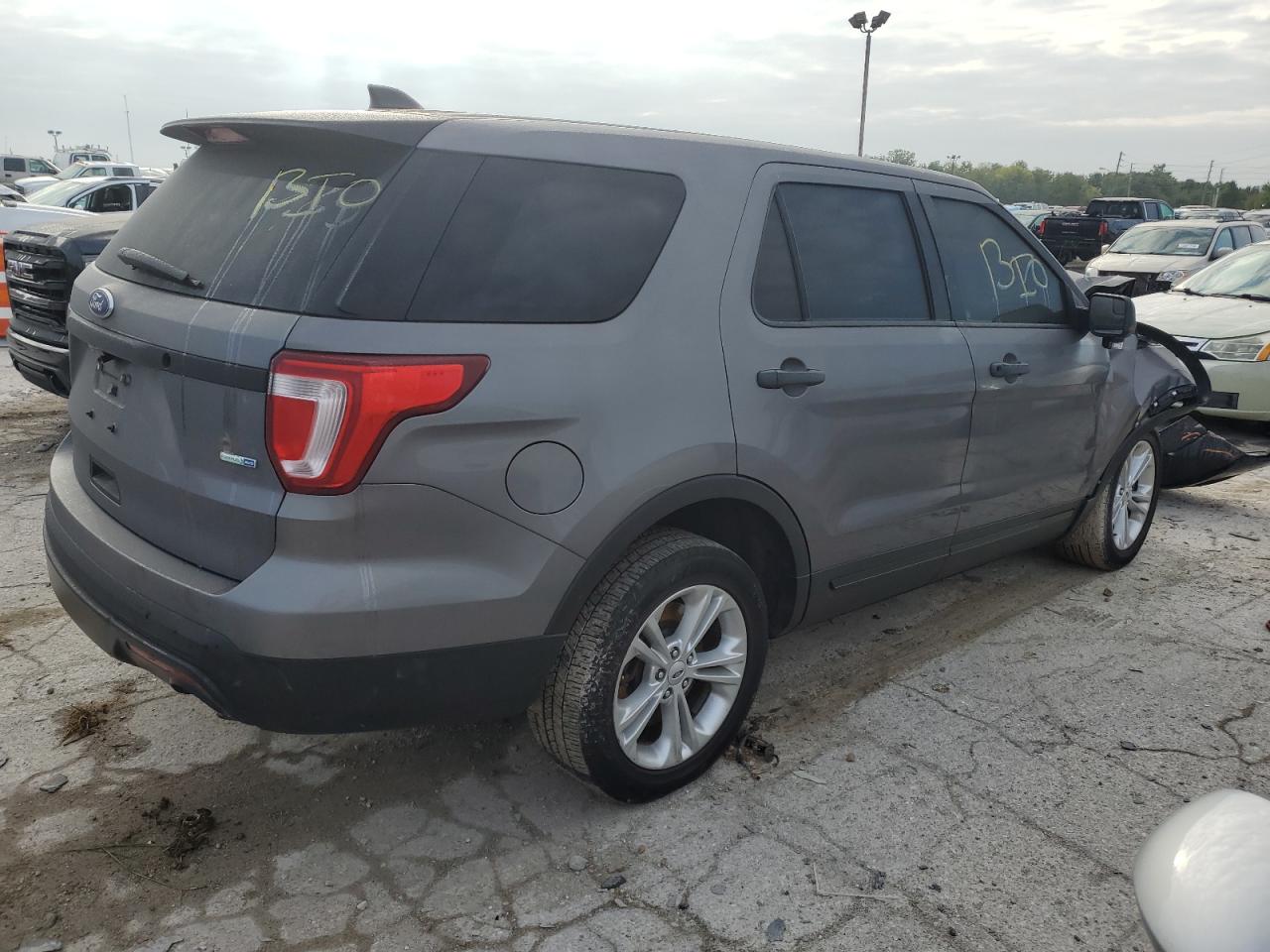 2017 Ford Explorer VIN 1FM5K8AR5HGC86177 Copart auction photo, front end / minor dent/scratches damage thumbnail 3