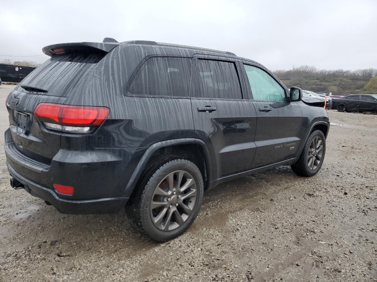 2016 Jeep Grand Cherokee VIN 1C4RJFBG1GC431747 Copart auction photo, front end damage thumbnail 3