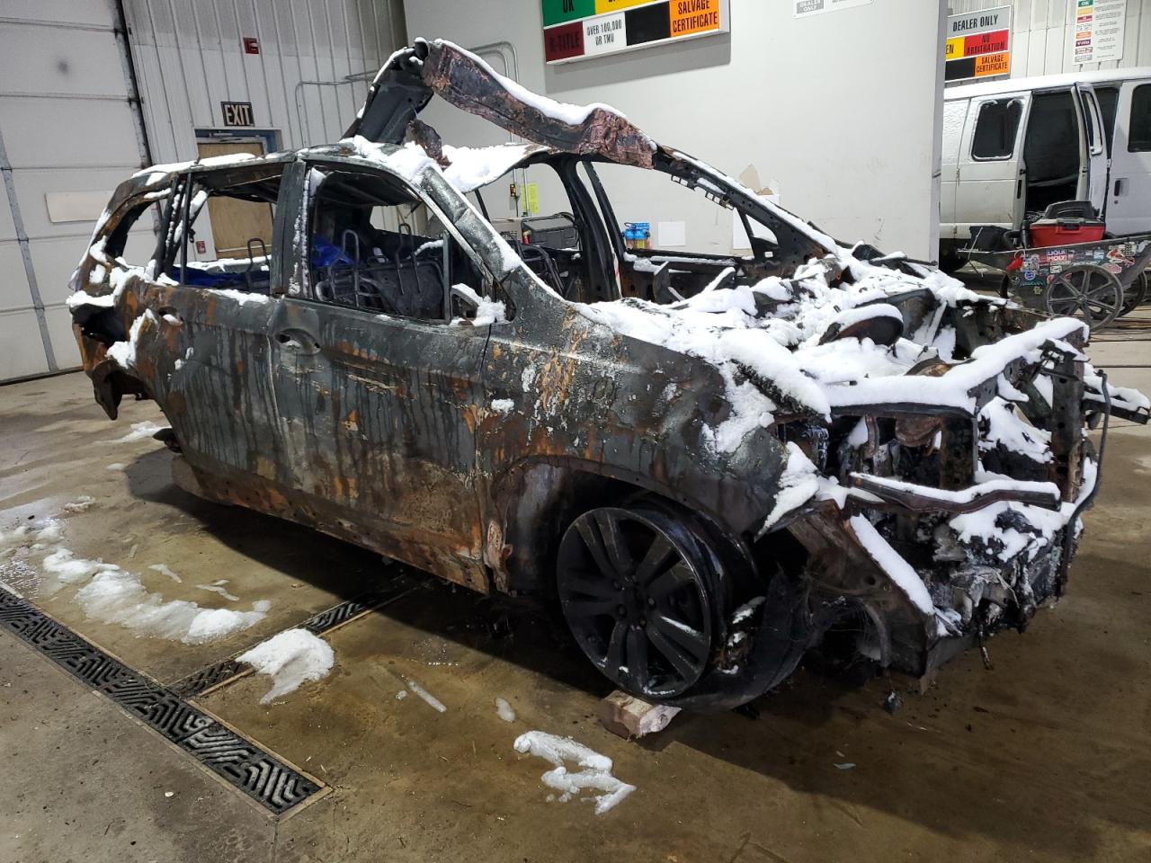 2016 Honda Pilot VIN 5FNYF6H57GB067047 Copart auction photo, burn damage thumbnail 4