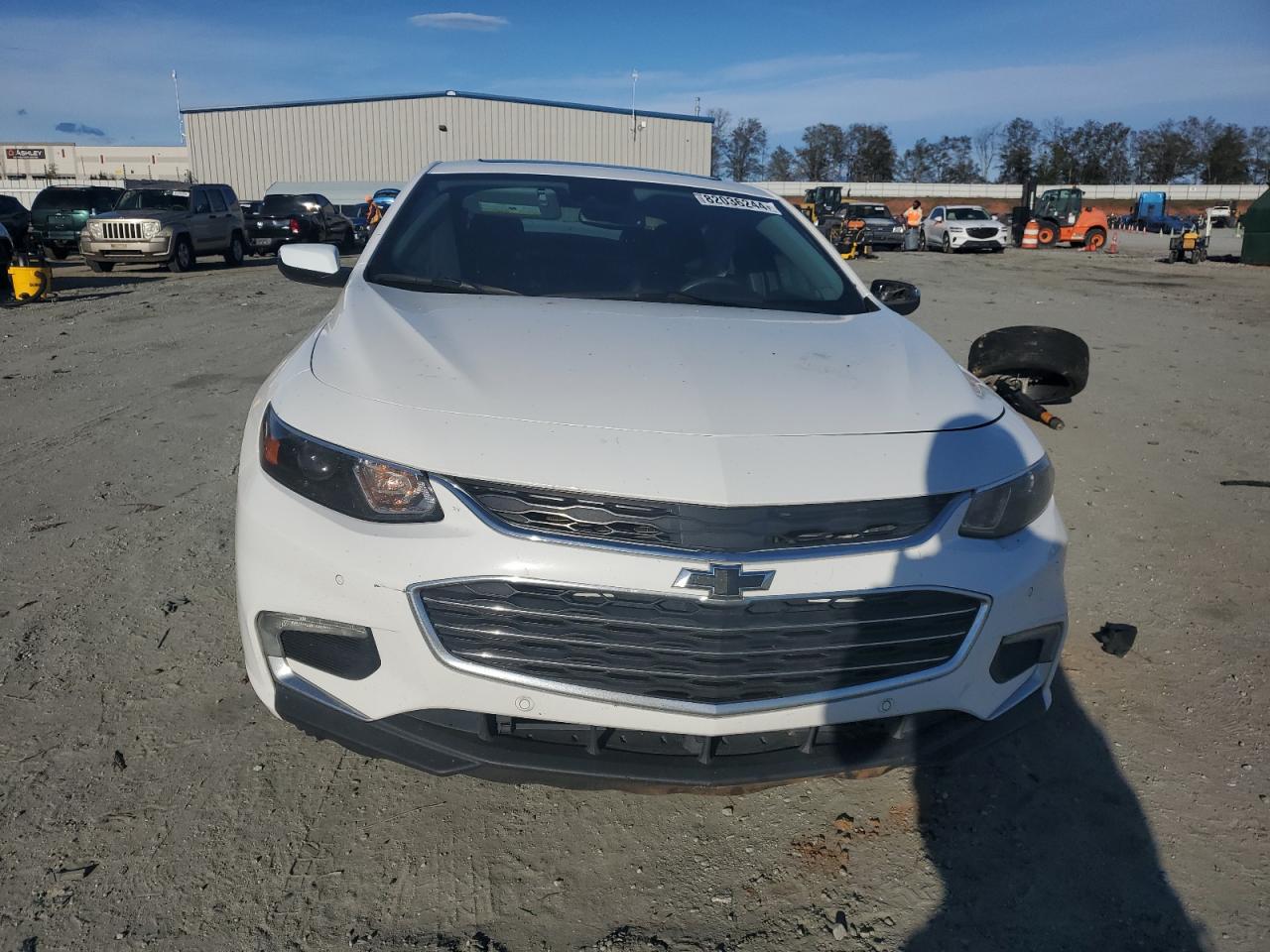 2018 Chevrolet Malibu VIN 1G1ZE5SX2JF155334 Copart auction photo, side damage thumbnail 5