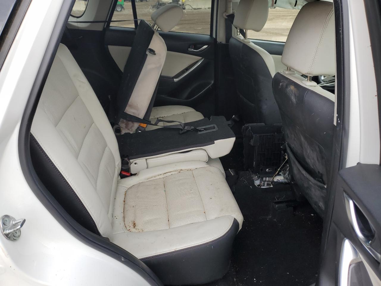 2016 Mazda CX-5 VIN JM3KE4DY6G0708059 Copart auction photo, front end damage thumbnail 11