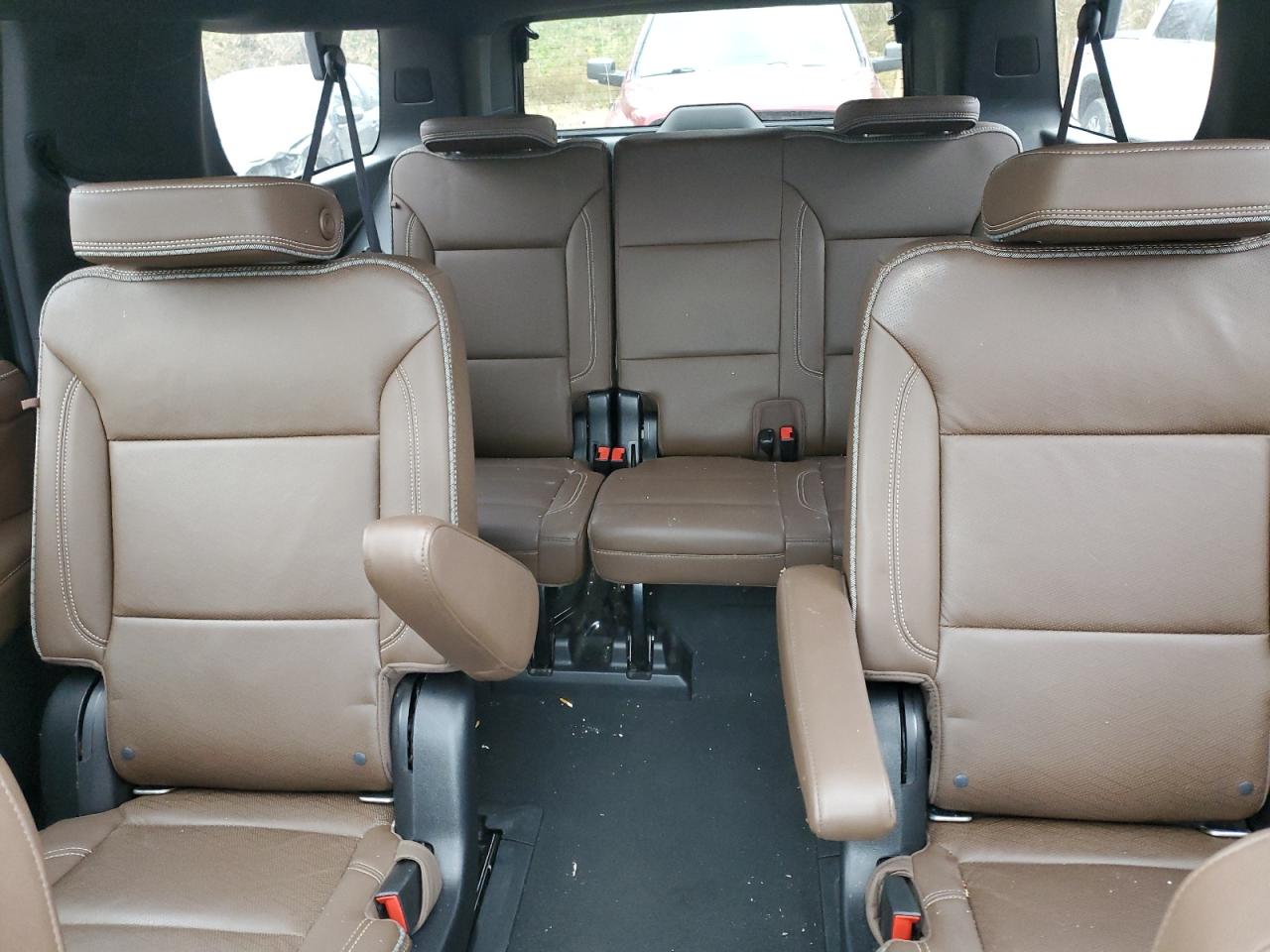 2021 Chevrolet Suburban VIN 1GNSKGKL1MR383586 Copart auction photo, undercarriage / undercarriage damage thumbnail 10
