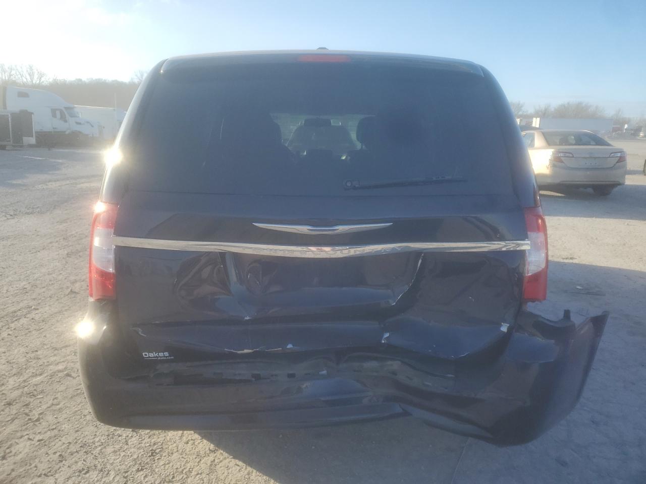 2014 Chrysler Town & Country VIN 2C4RC1BG0ER367718 Copart auction photo, rear end damage thumbnail 6