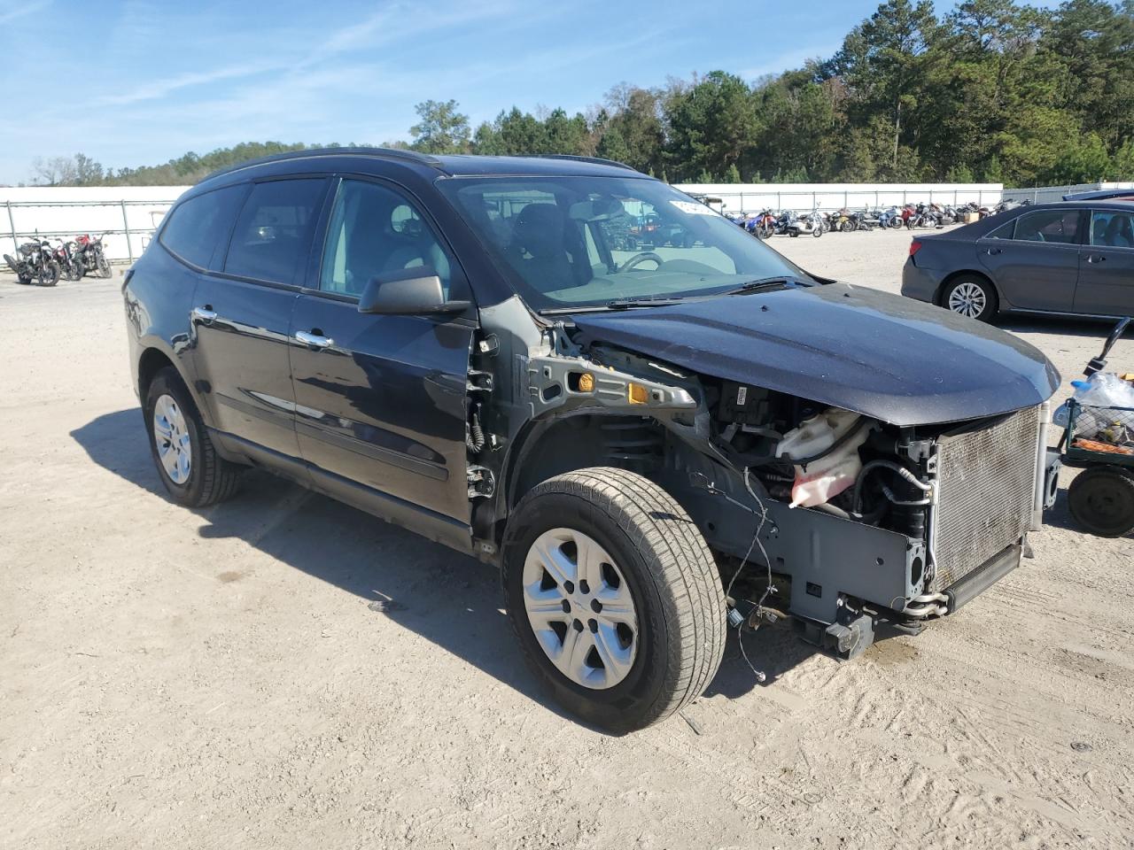 2016 Chevrolet Traverse VIN 1GNKRFEDXGJ291714 Copart auction photo, front end damage thumbnail 4