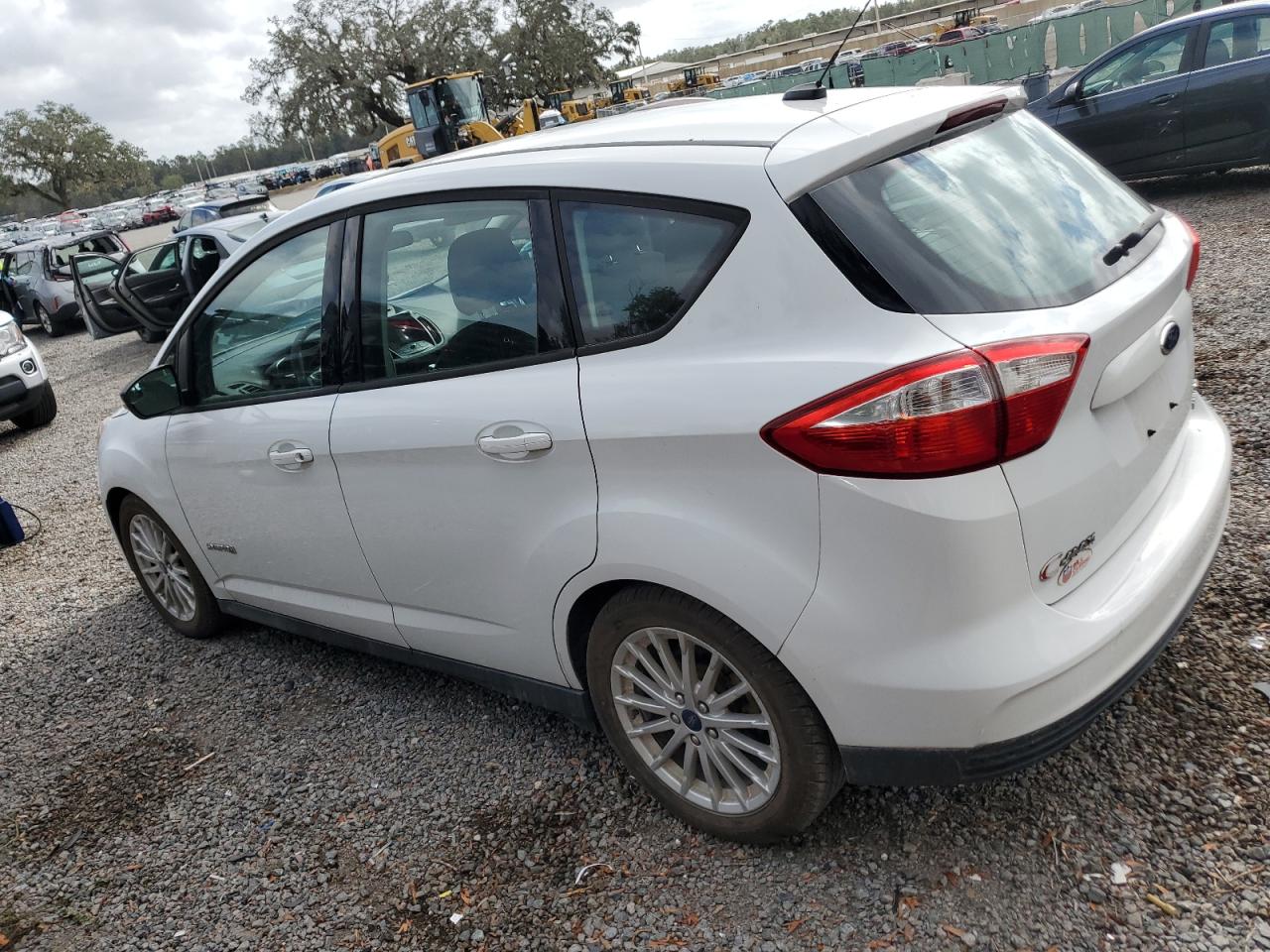 2015 Ford C-MAX VIN 1FADP5AU2FL119970 Copart auction photo, minor dent/scratches damage thumbnail 2