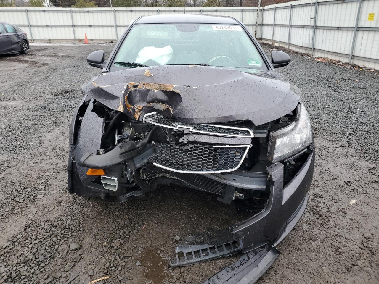 2014 Chevrolet Cruze VIN 1G1PC5SB2E7278844 Copart auction photo, front end damage thumbnail 5