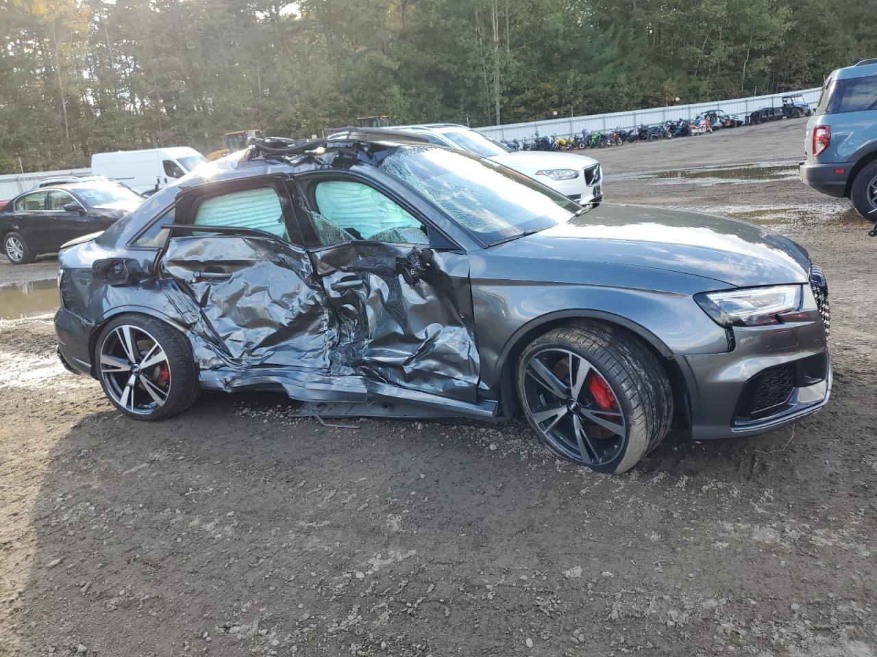 2019 Audi RS3 VIN WUABWGFFXKA900268 Copart auction photo, side / rear end damage thumbnail 4