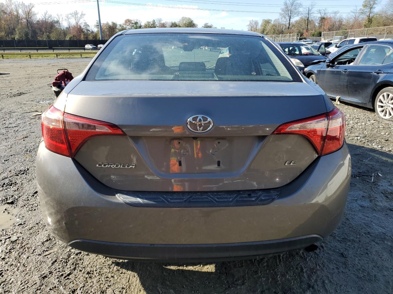 2017 Toyota Corolla VIN 2T1BURHE7HC937401 Copart auction photo, side / front end damage thumbnail 6