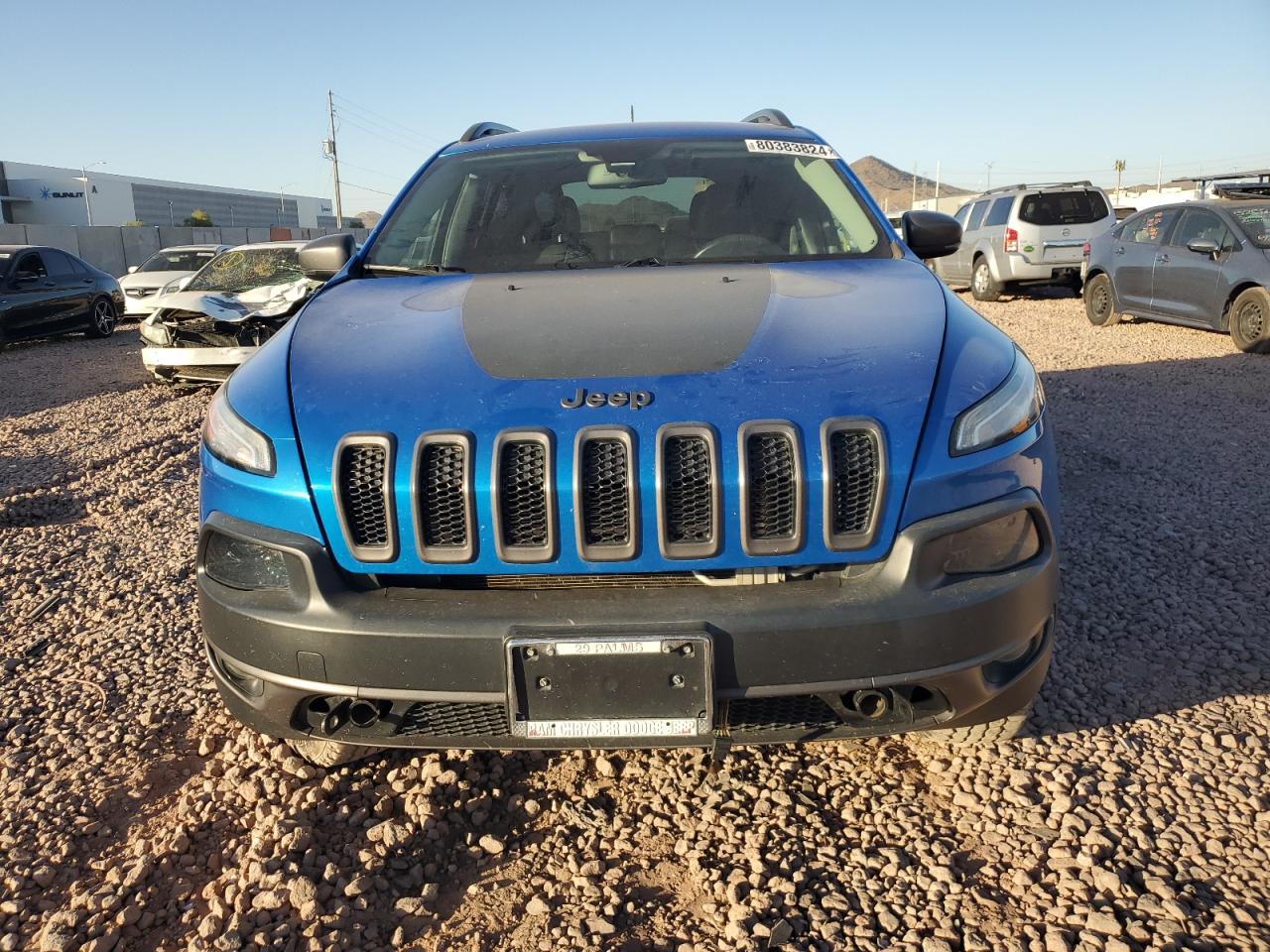 2018 Jeep Cherokee VIN 1C4PJMBX0JD533229 Copart auction photo, front end / side damage thumbnail 5
