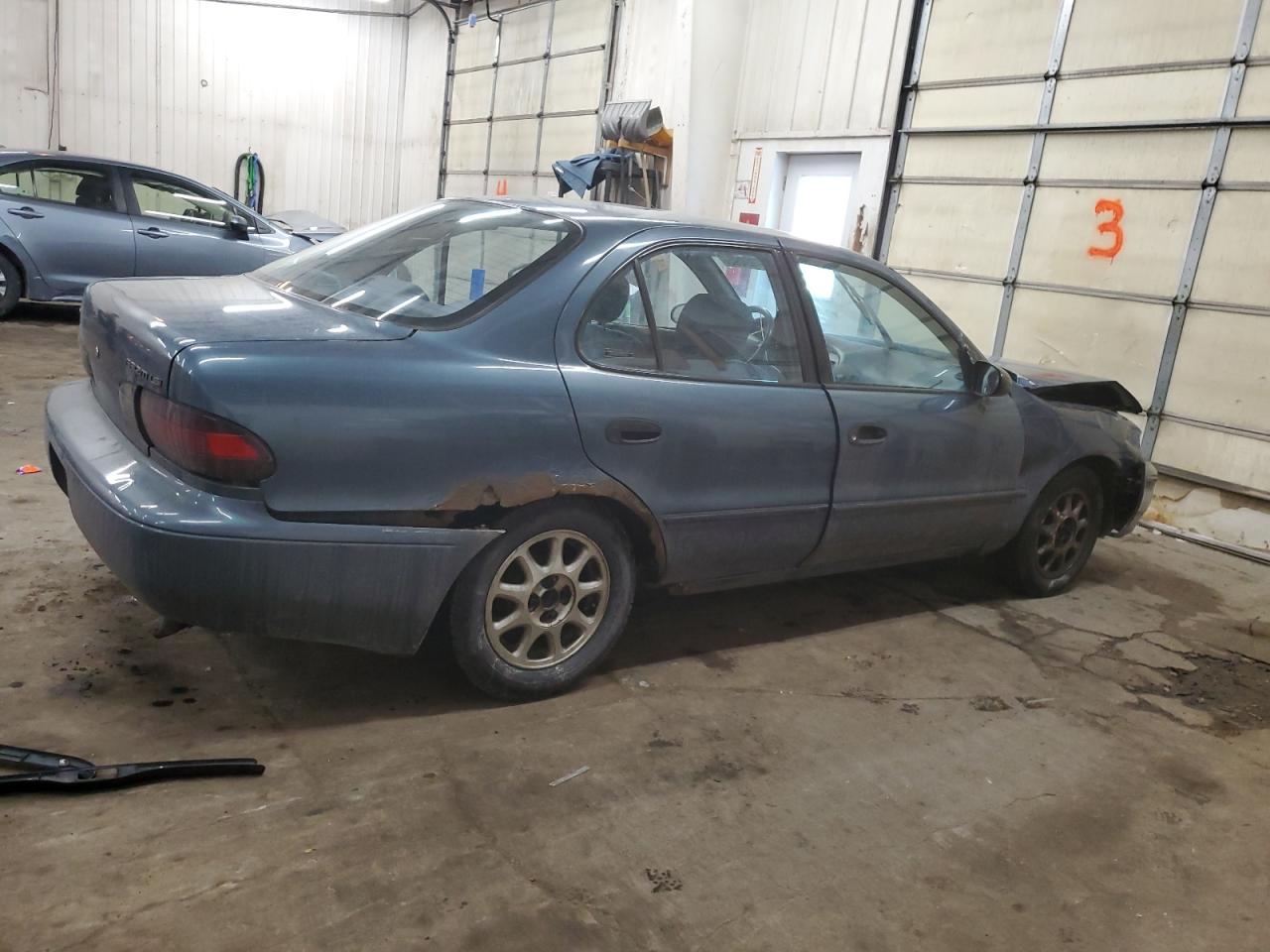 1994 GEO Prizm VIN 1Y1SK5361RZ040706 Copart auction photo, front end / rear end damage thumbnail 3