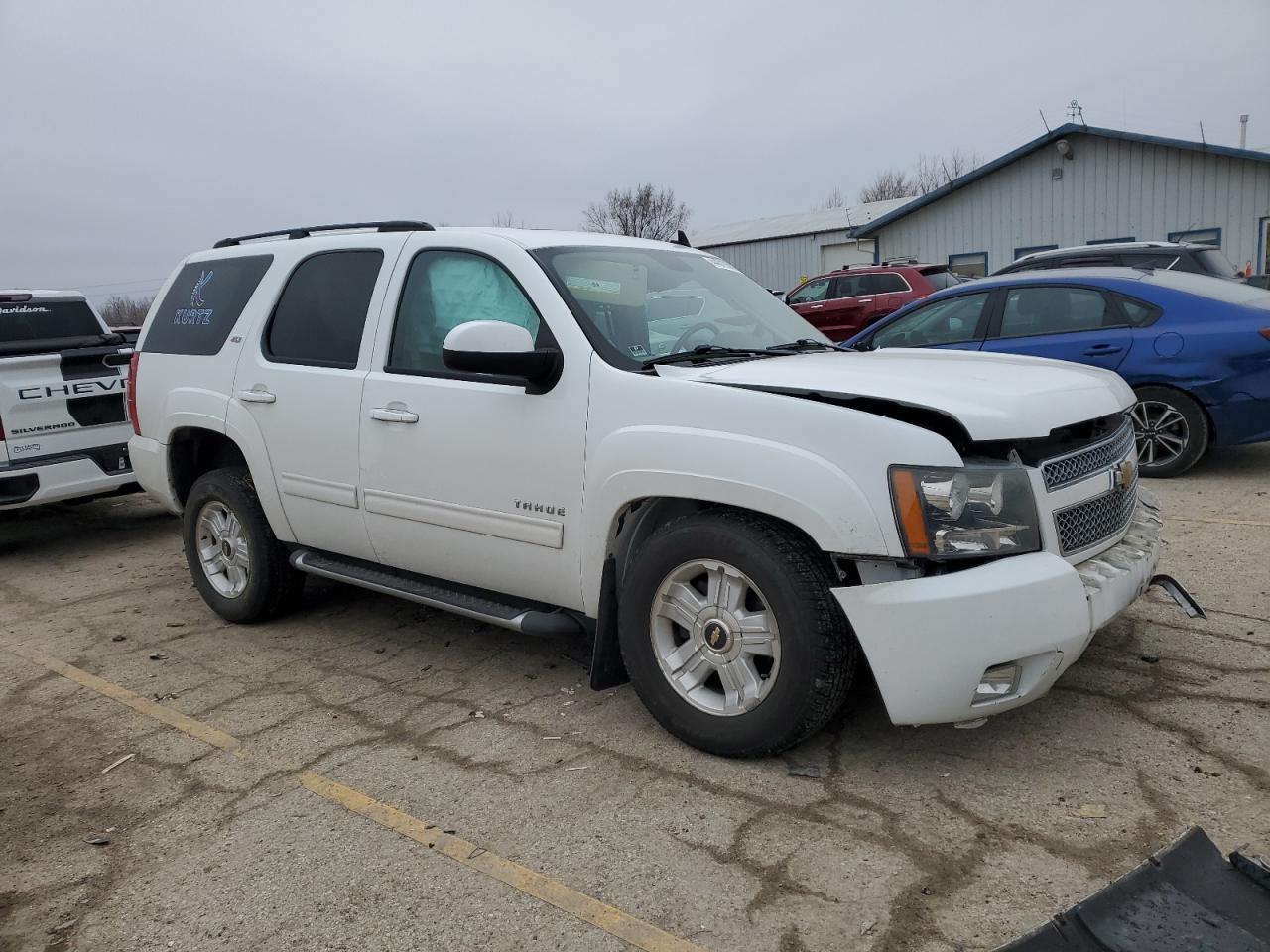 2010 Chevrolet Tahoe VIN 1GNUKBE01AR277437 Copart auction photo, front end damage thumbnail 4