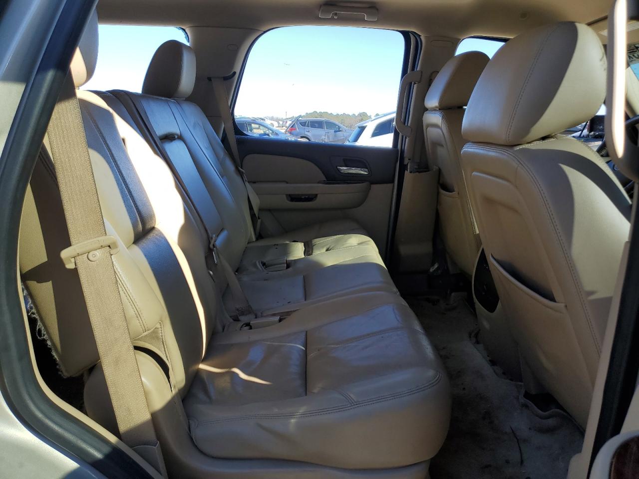 2013 Chevrolet Tahoe VIN 1GNSCBE09DR297539 Copart auction photo, front end / side damage thumbnail 11