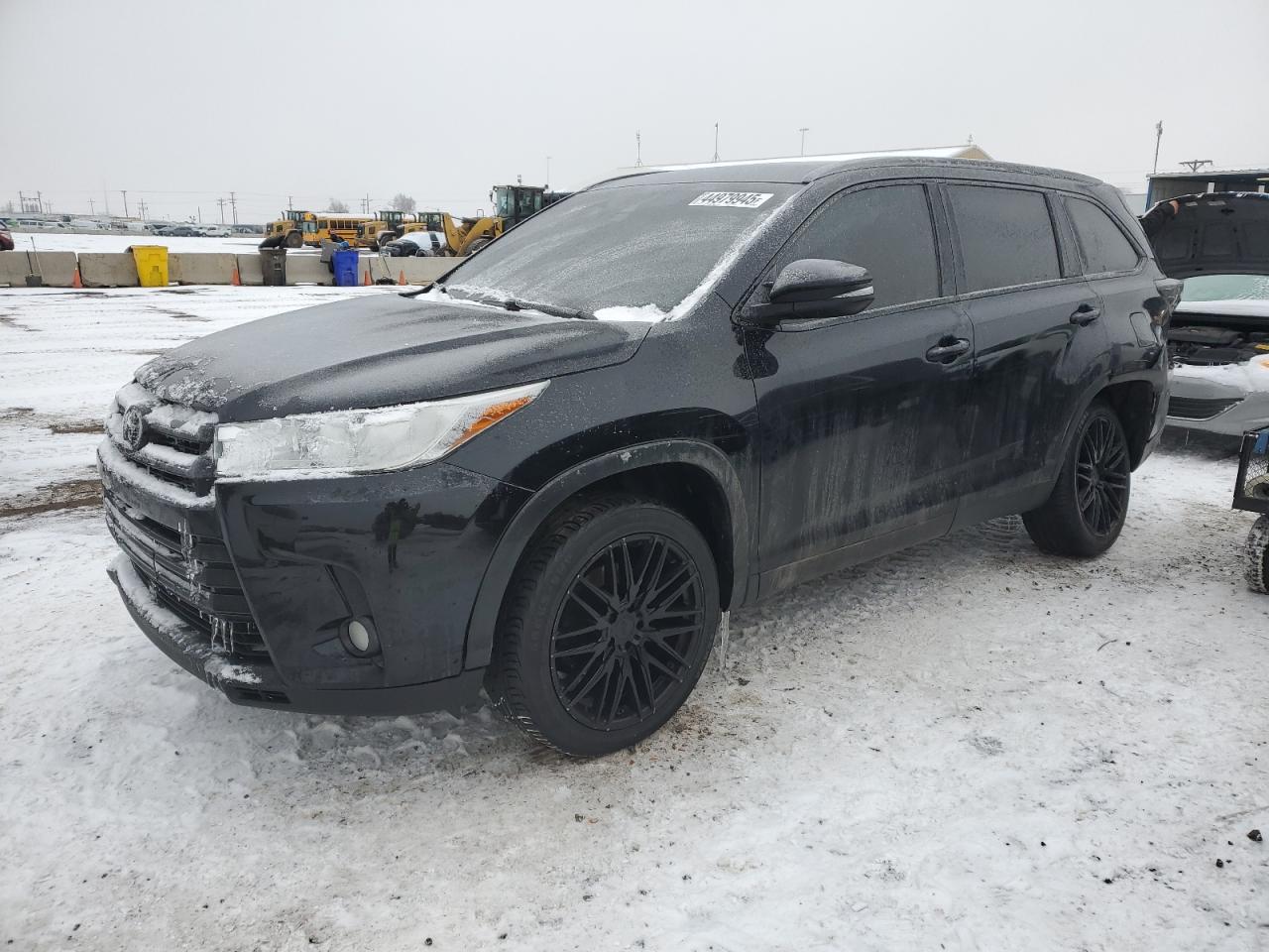 2019 Toyota Highlander VIN 5TDKZRFH9KS560034