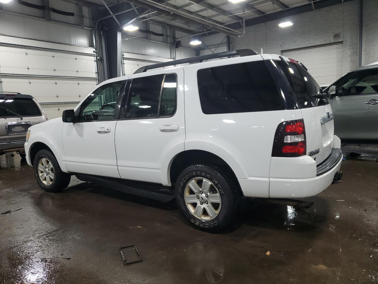 2010 Ford Explorer VIN 1FMEU7D89AUA09742 Copart auction photo, rear end damage thumbnail 2