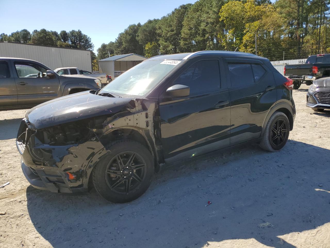 2018 Nissan Kicks VIN 3N1CP5CU3JL506577