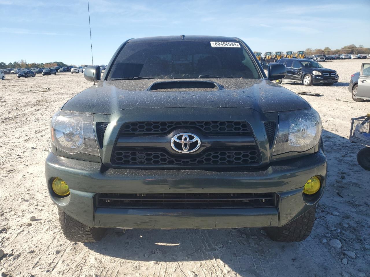2011 Toyota Tacoma VIN 3TMKU4HN2BM028497 Copart auction photo, front end damage thumbnail 5