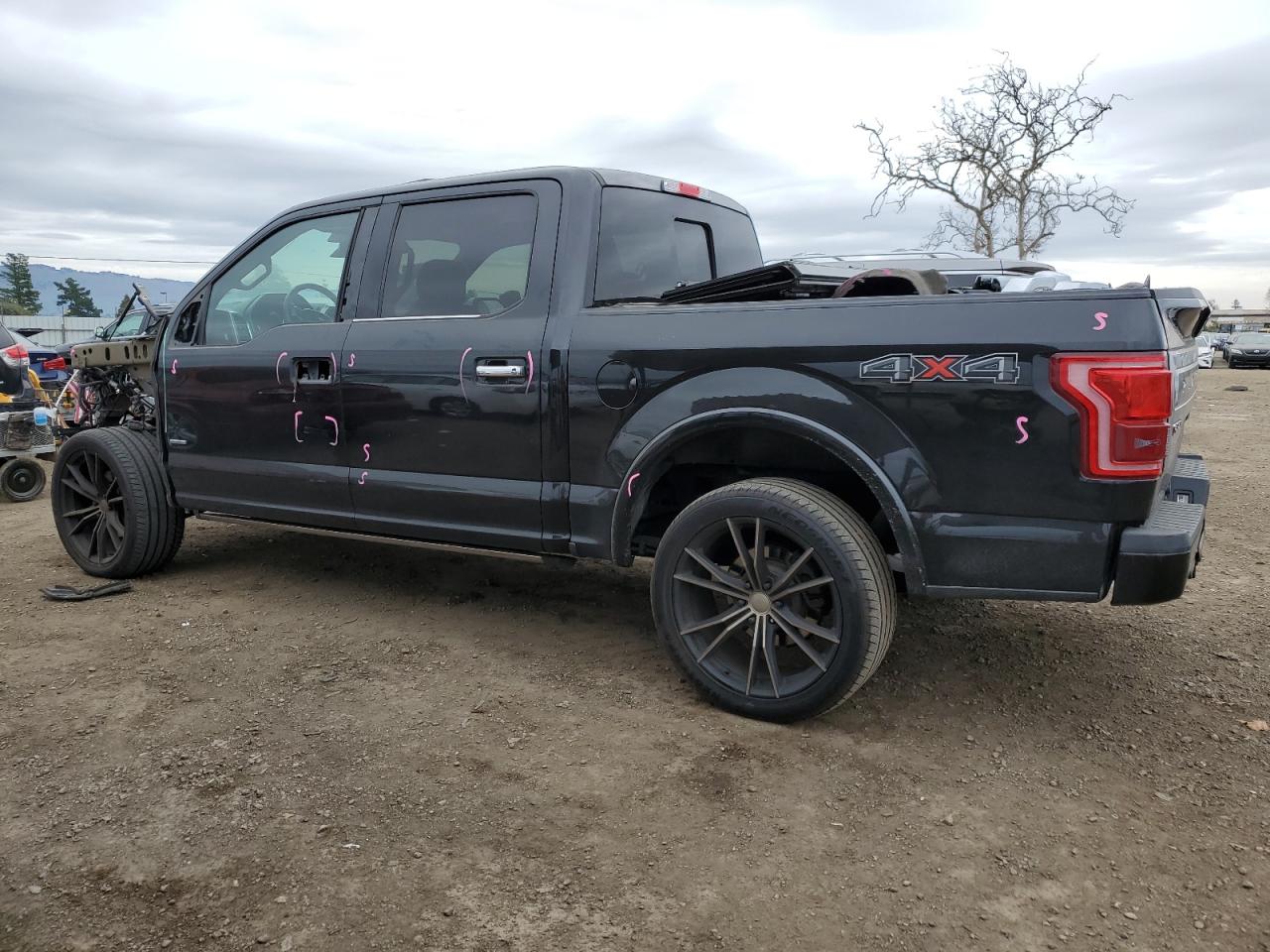 2015 Ford F-150 VIN 1FTEW1EG2FFA90743 Copart auction photo, front end / side damage thumbnail 2