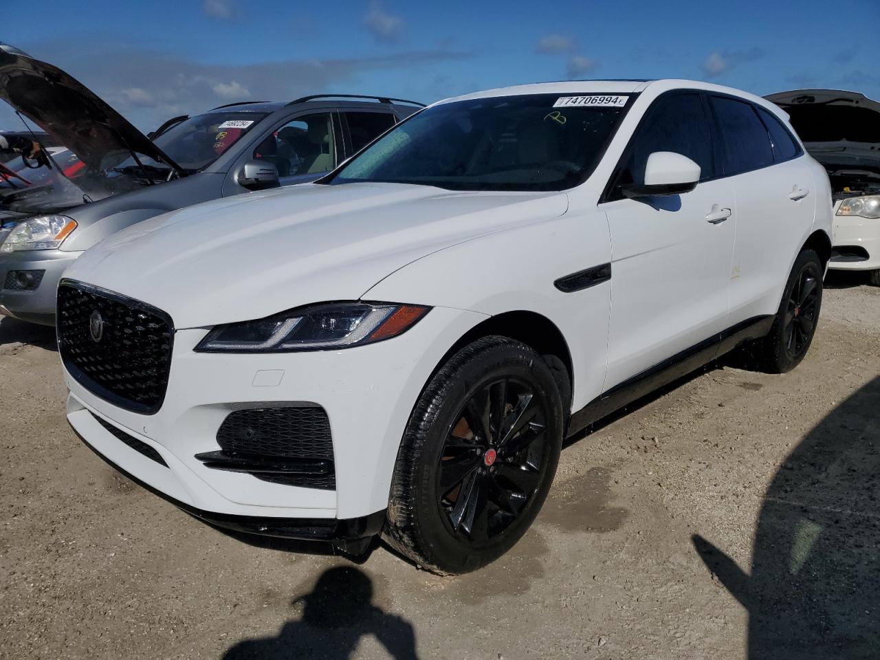 2022 Jaguar F-Pace VIN SADCJ2EX9NA697587