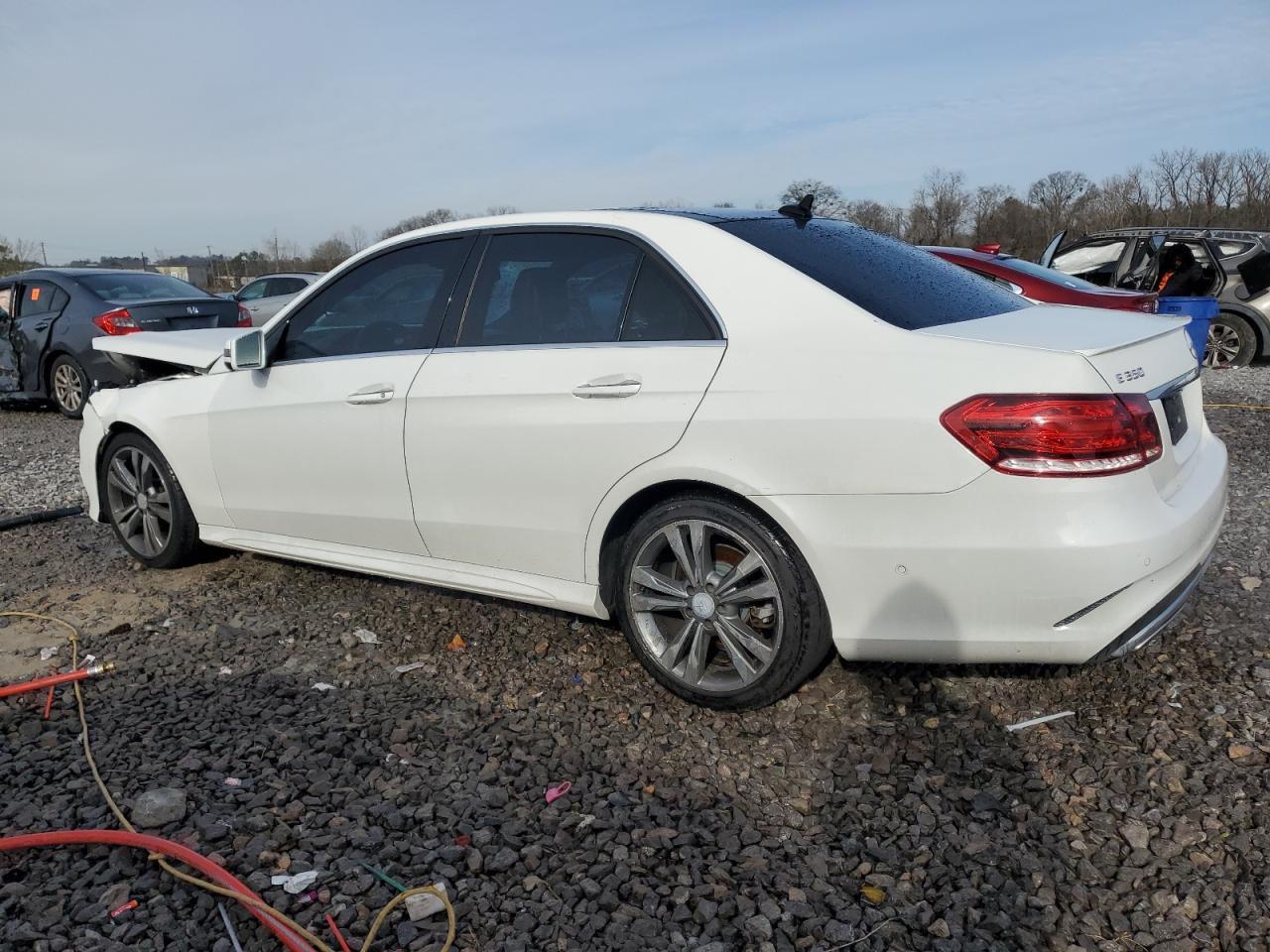 2016 Mercedes-Benz E-klasse VIN WDDHF5KB9GB264741 Copart auction photo, front end damage thumbnail 2