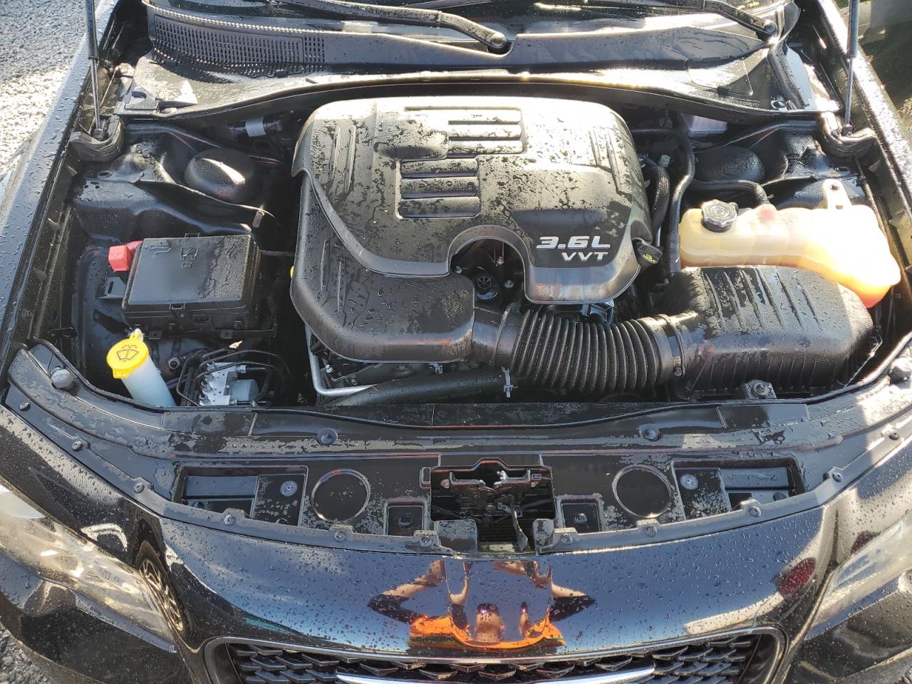2019 Chrysler 300 VIN 2C3CCAAG2KH590727 Copart auction photo, water/flood damage thumbnail 12