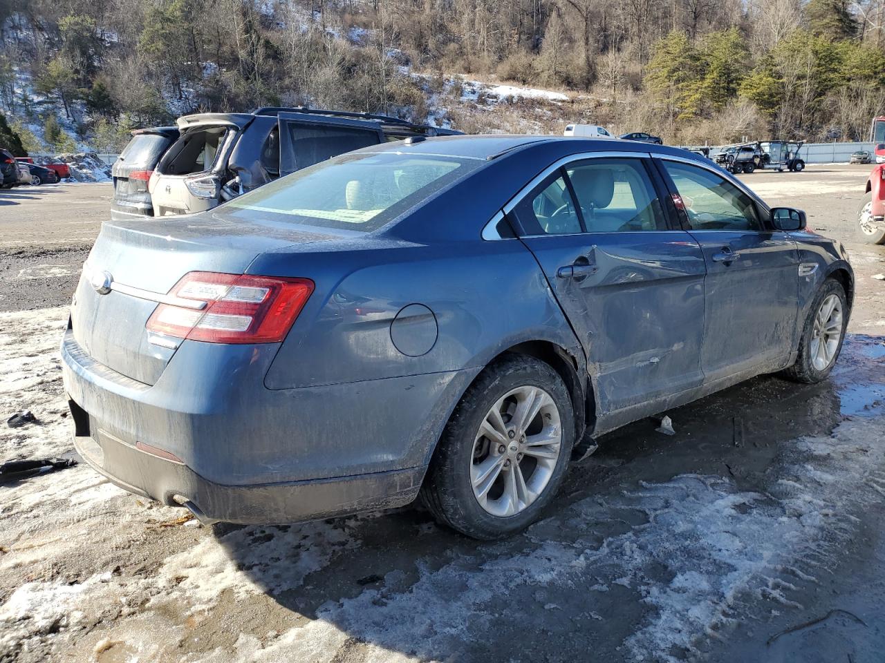 2018 Ford Taurus VIN 1FAHP2D86JG116179 Copart auction photo, side damage thumbnail 3