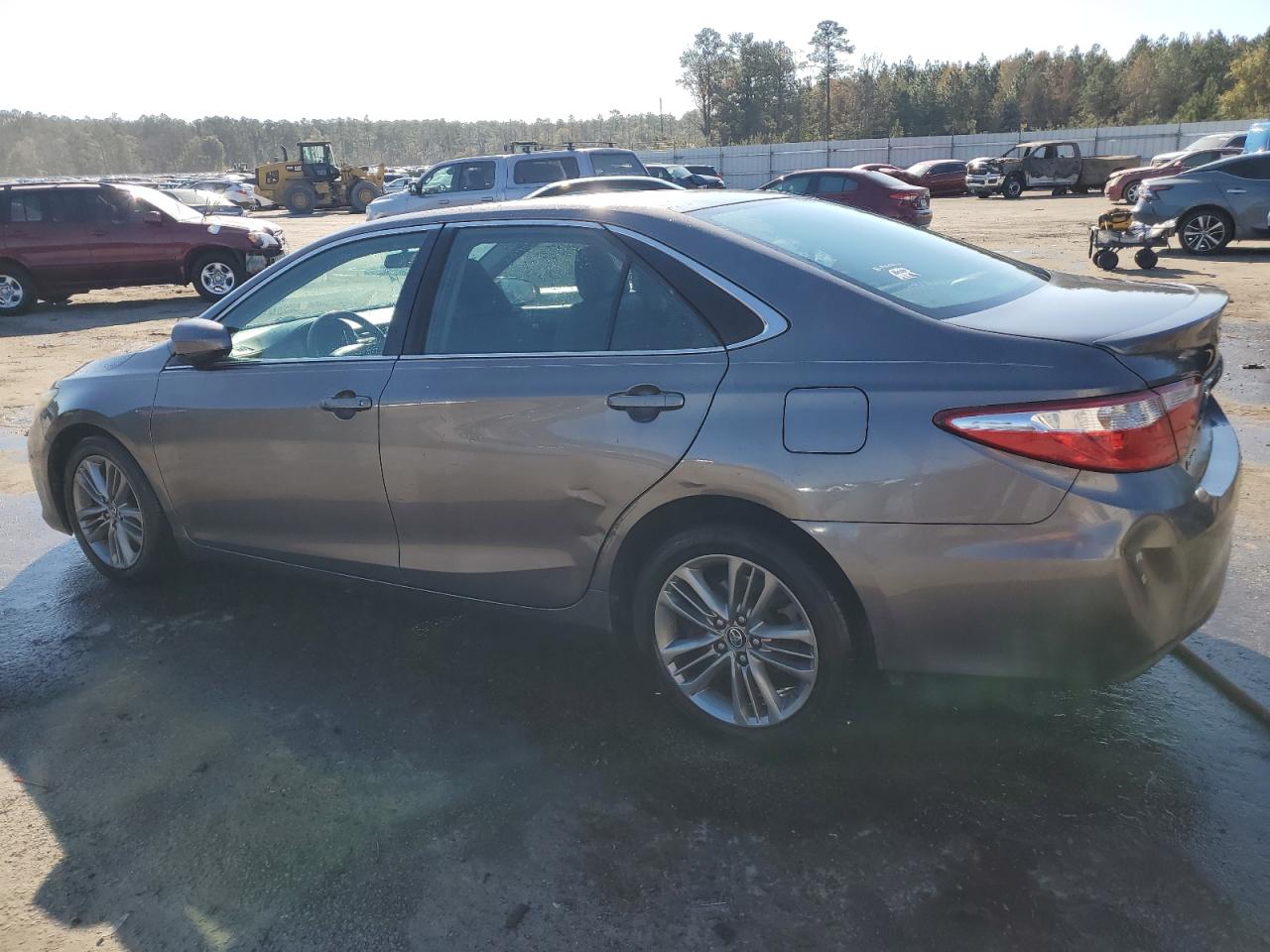2015 Toyota Camry VIN 4T1BF1FK1FU019952 Copart auction photo, front end / undercarriage damage thumbnail 2