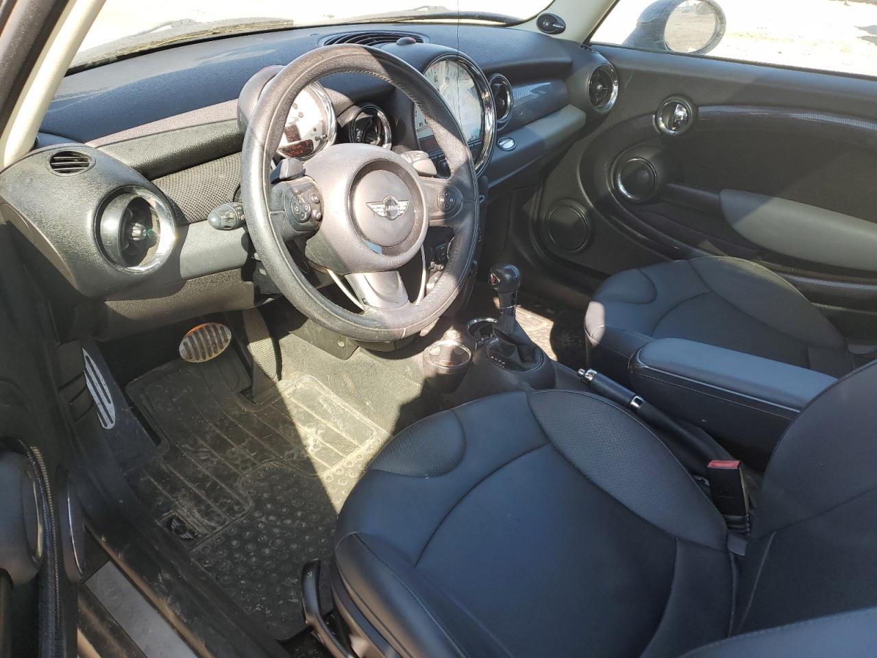 2012 MINI Cooper VIN WMWSV3C59CTY16742 Copart auction photo, side damage thumbnail 8