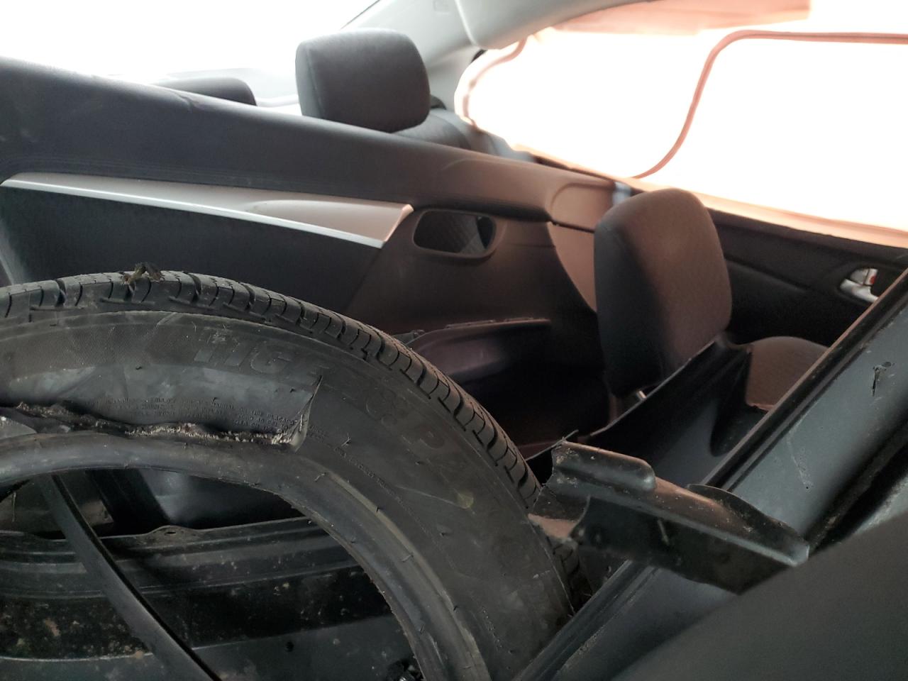2014 Honda Civic VIN 2HGFB2F84EH556507 Copart auction photo, front end / all over damage thumbnail 13