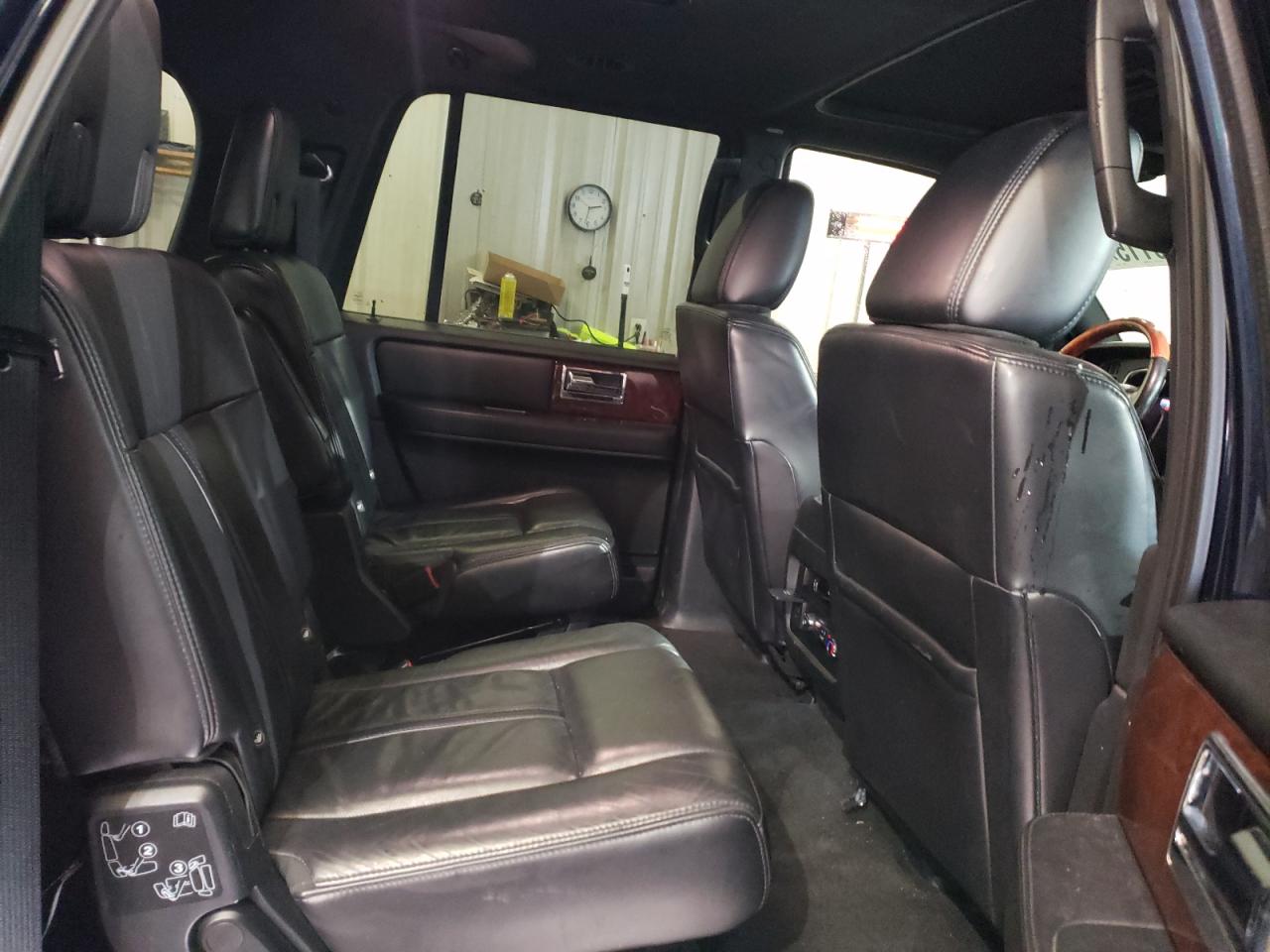 2015 Lincoln Navigator VIN 5LMJJ3JT5FEJ15029 Copart auction photo, front end / side damage thumbnail 11